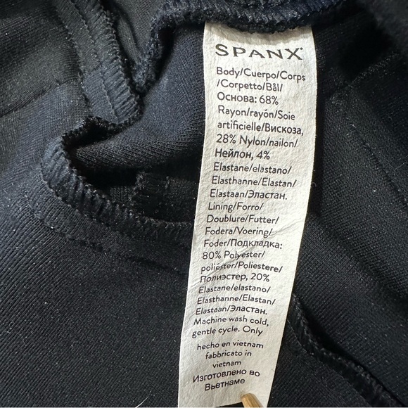 SPANX Super Smooth Perfect Fit Ponte Kick Flare Pant 20386R Black Size XL - Picture 5 of 6